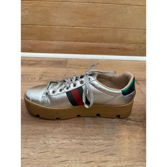 EUC Authentic Gucci Fashion Sneakers - Picture 5 of 10